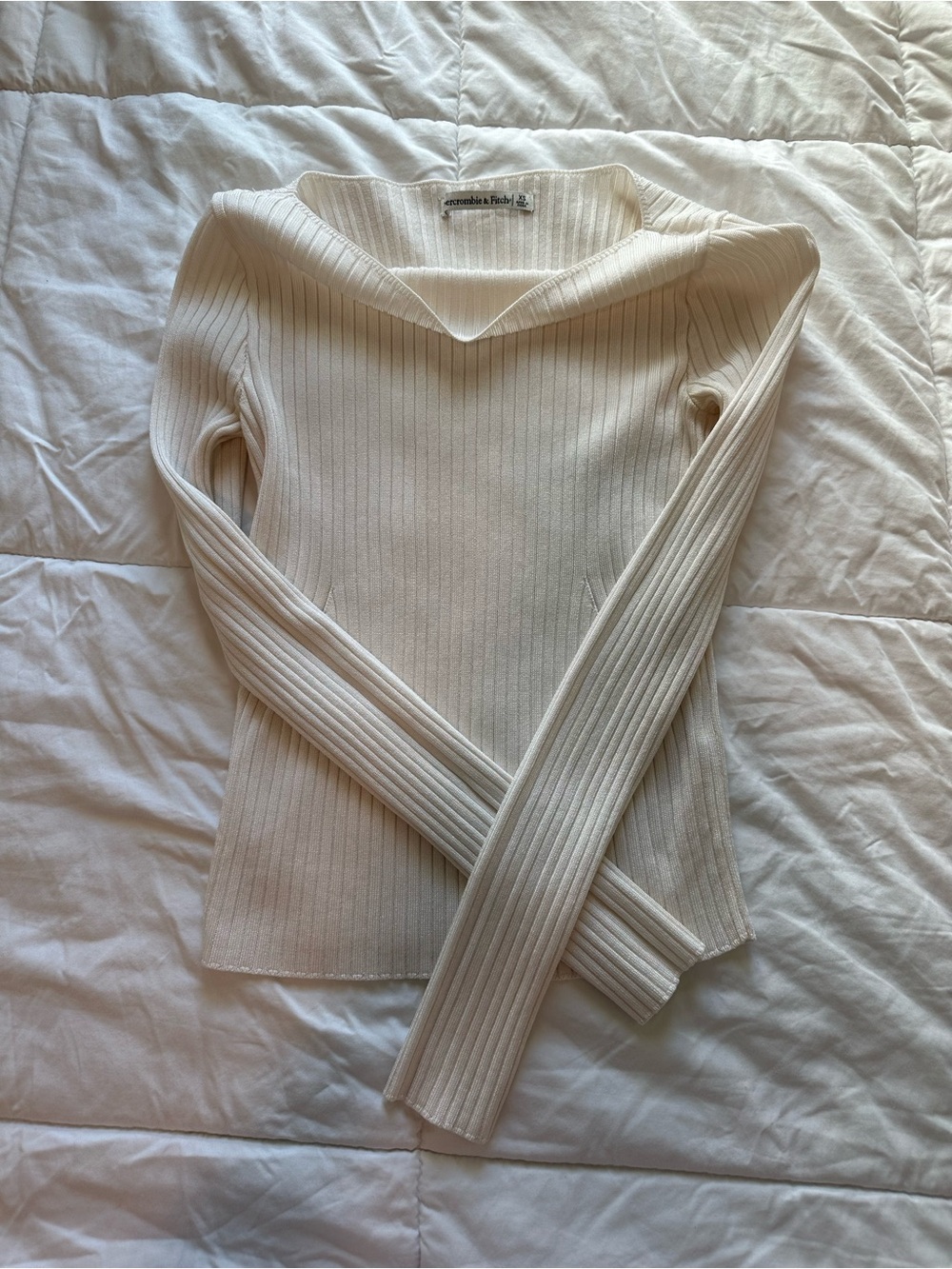 Abercrombie Ribbed Long Sleeve Knit Top - Cream